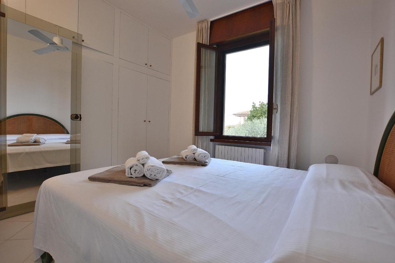 Apartment Frader Otto With Lake View Torri Del Benaco Bagian luar foto