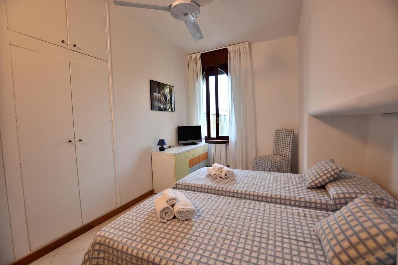 Apartment Frader Otto With Lake View Torri Del Benaco Bagian luar foto